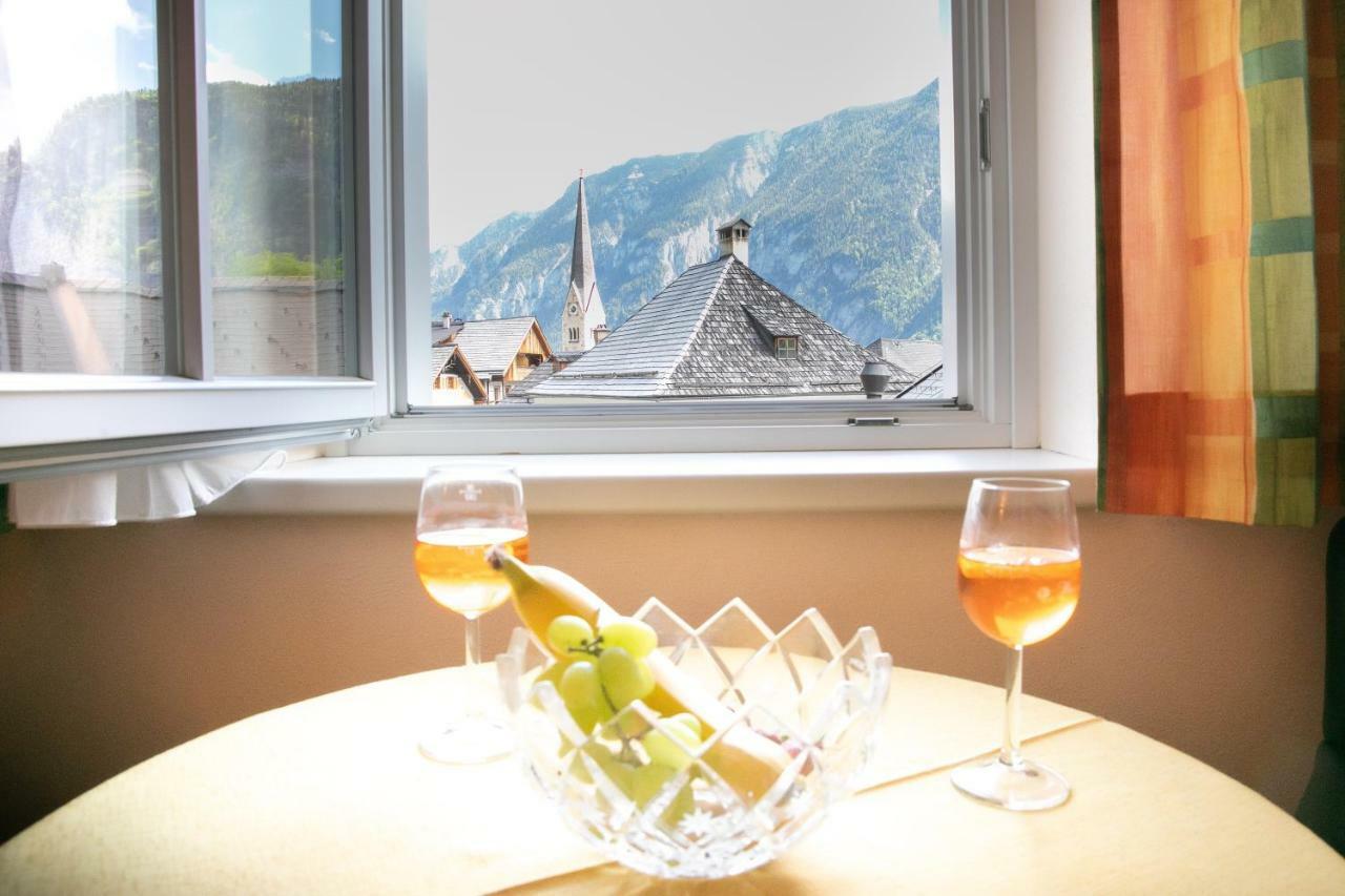 Hotel Weisses Lamm Hallstatt Exterior foto